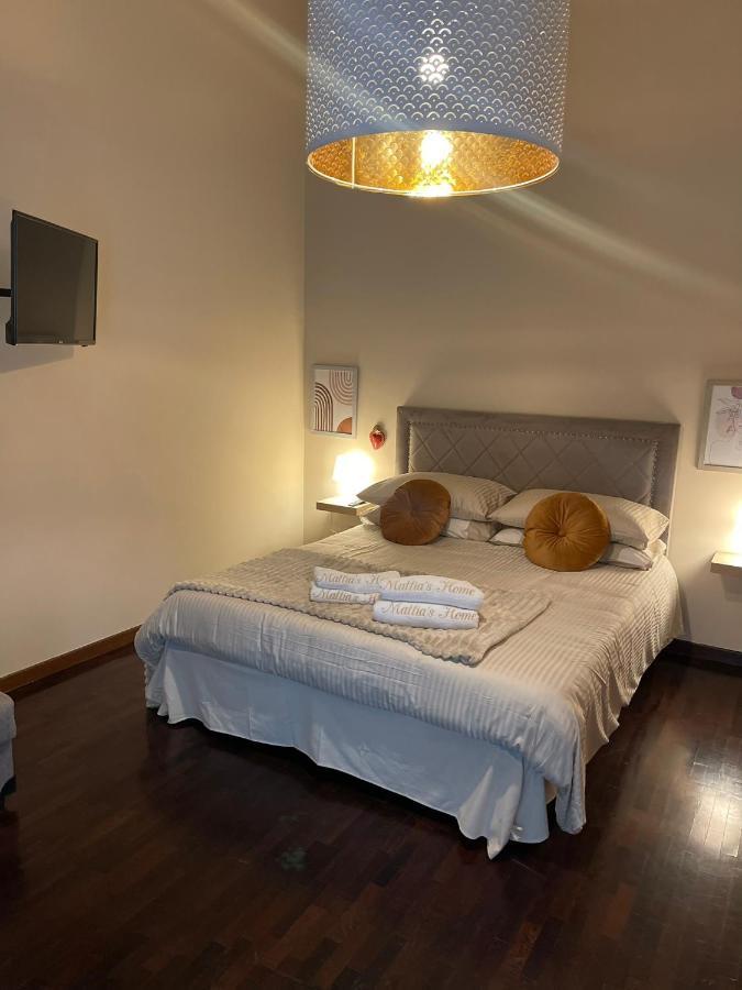 Mattia'S Home Caserta Ngoại thất bức ảnh